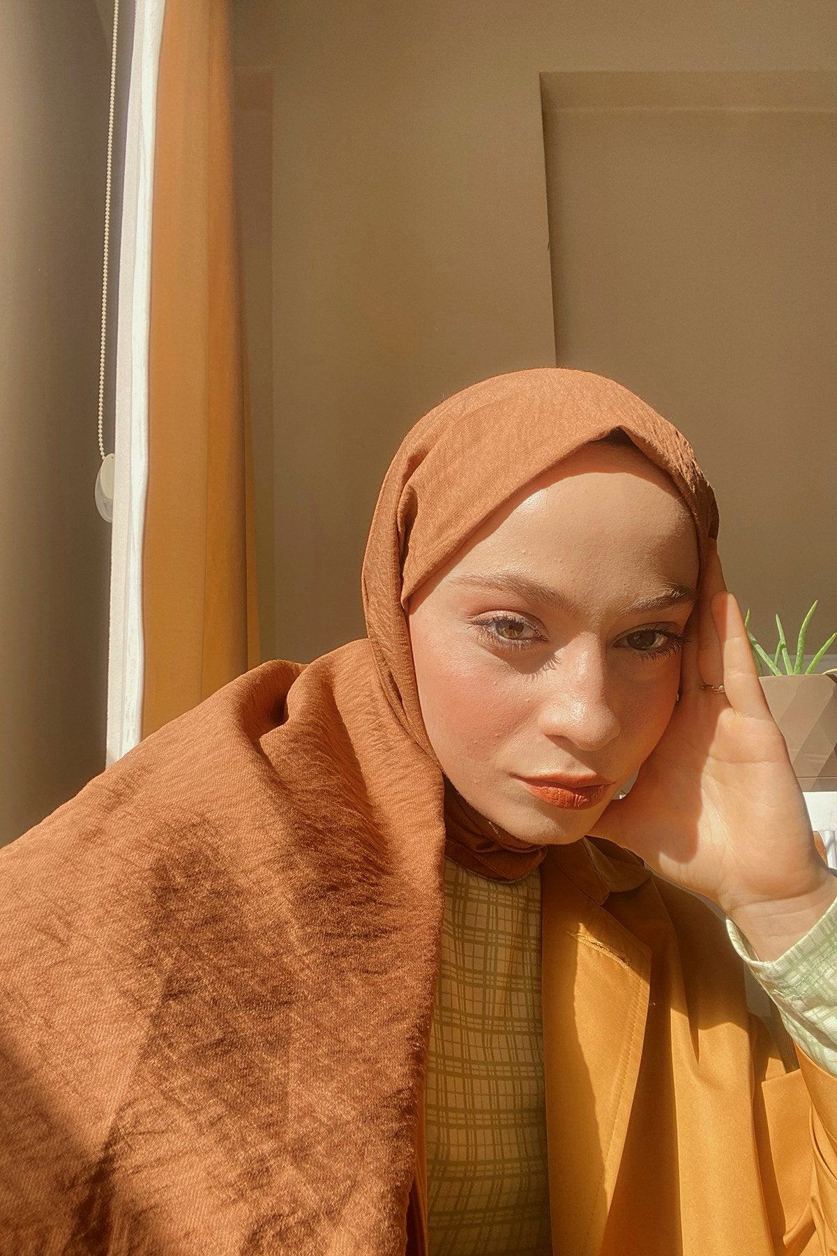 Tesettür Giyim - Oria Şal - Sıcak Kahve - Emproyal