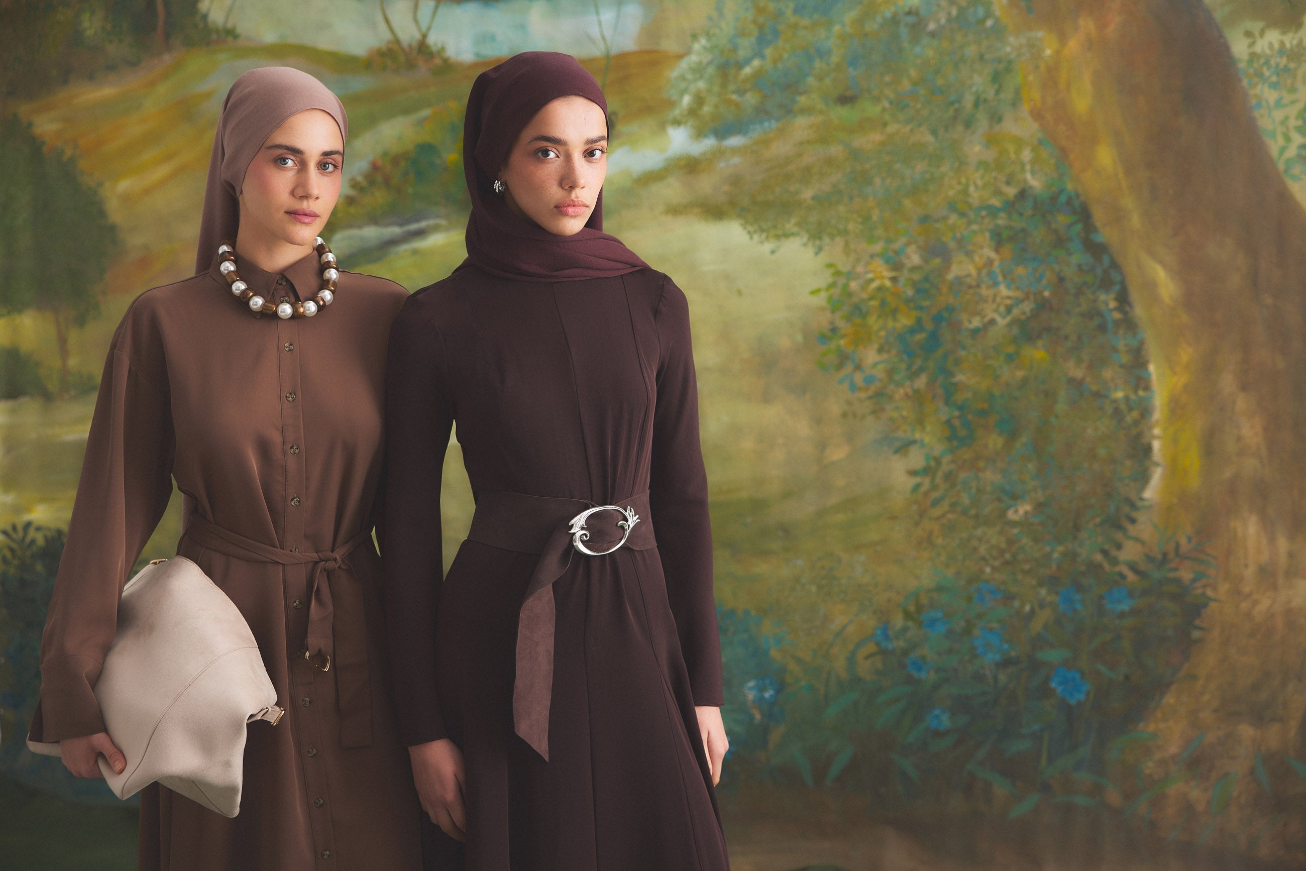 Her Kombinin Tamamlayıcısı: Eşarp ve Şal ile Zamansız Stil Rehberi