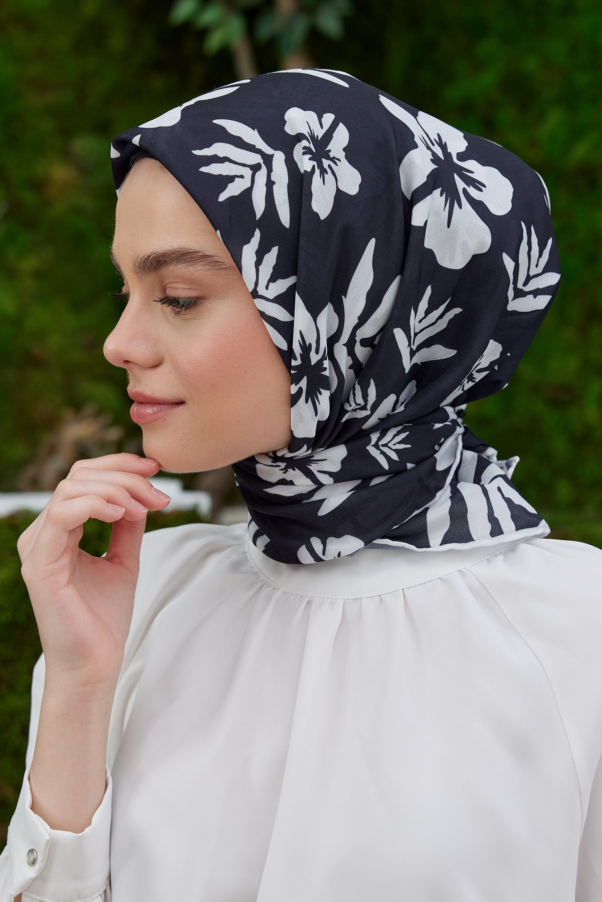 Tesettür Giyim - Pro Line Lavinia Desen Eşarp - Siyah - Beyaz - Emproyal