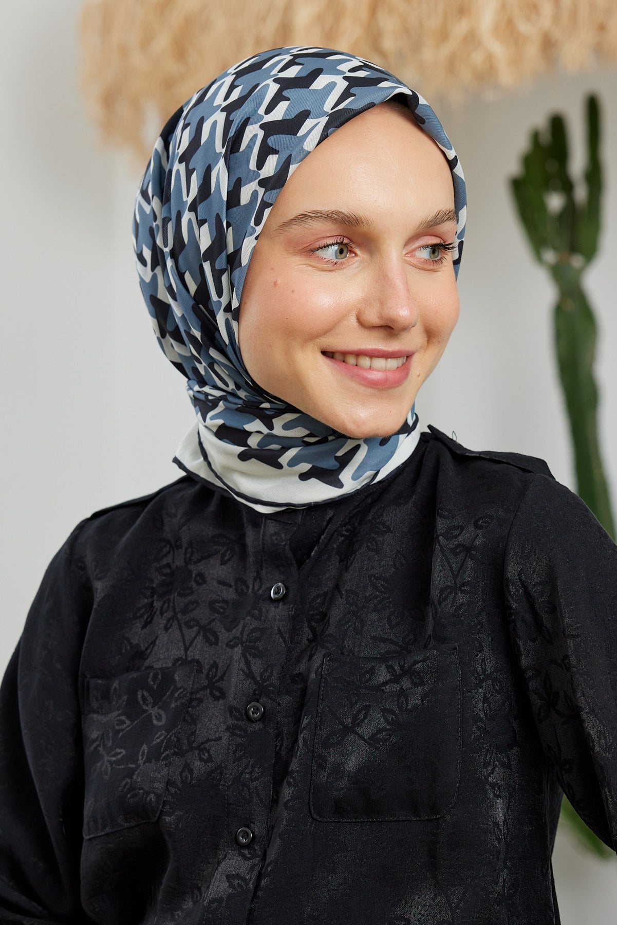 Tesettür Giyim - Pro Line Star Desen Eşarp - Siyah - Gri - Emproyal