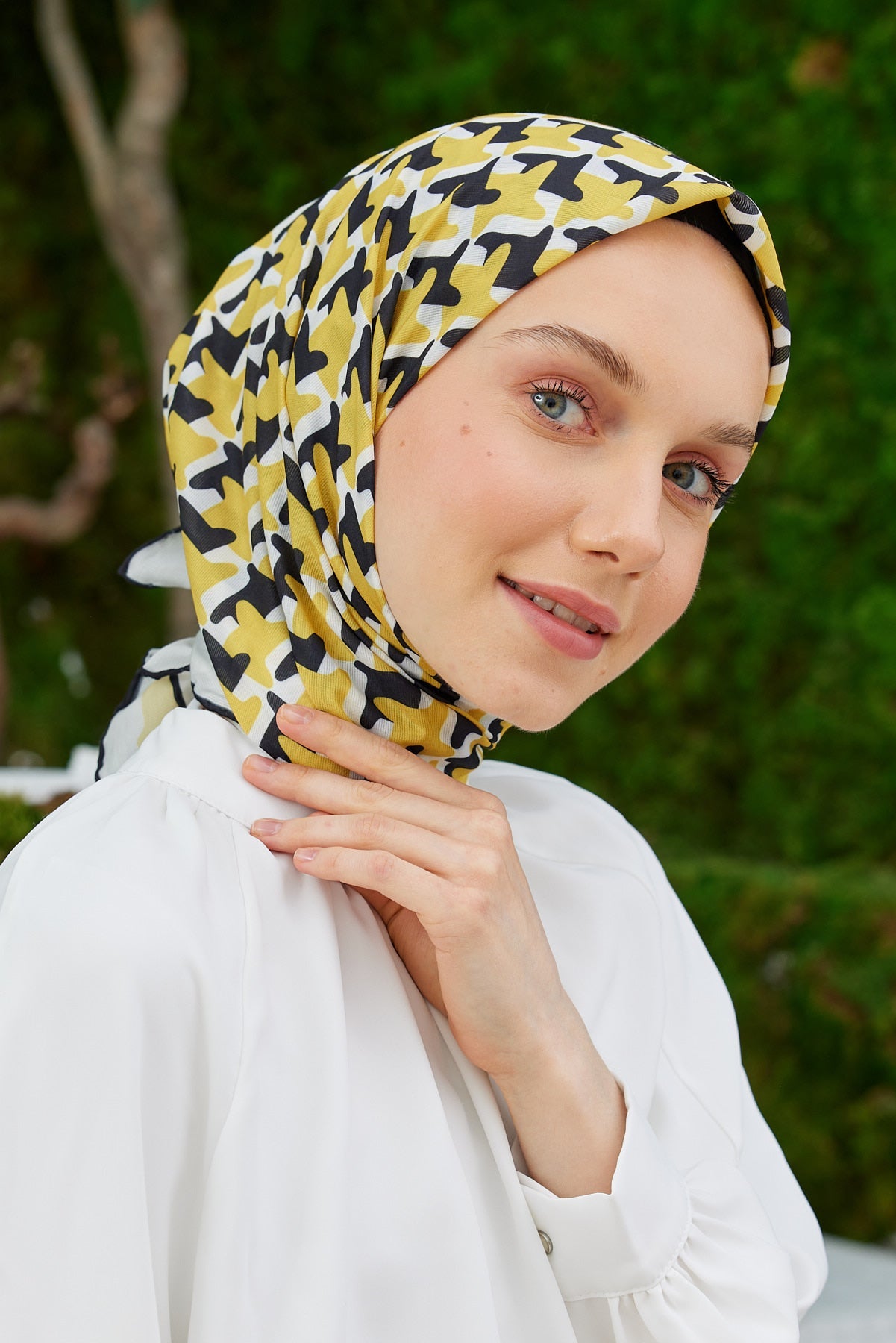 Tesettür Giyim - Pro Line Star Desen Eşarp - Sarı - Siyah - Emproyal