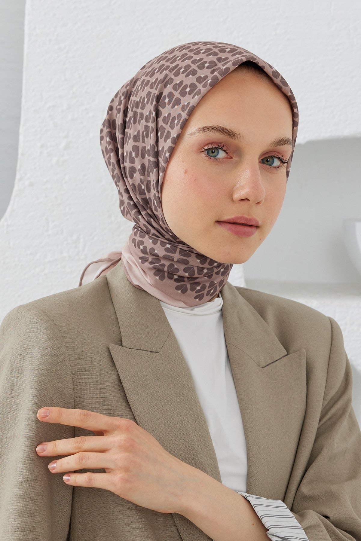 Tesettür Giyim - Pro Line Yonca Desen Eşarp - Camel - Krem - Emproyal