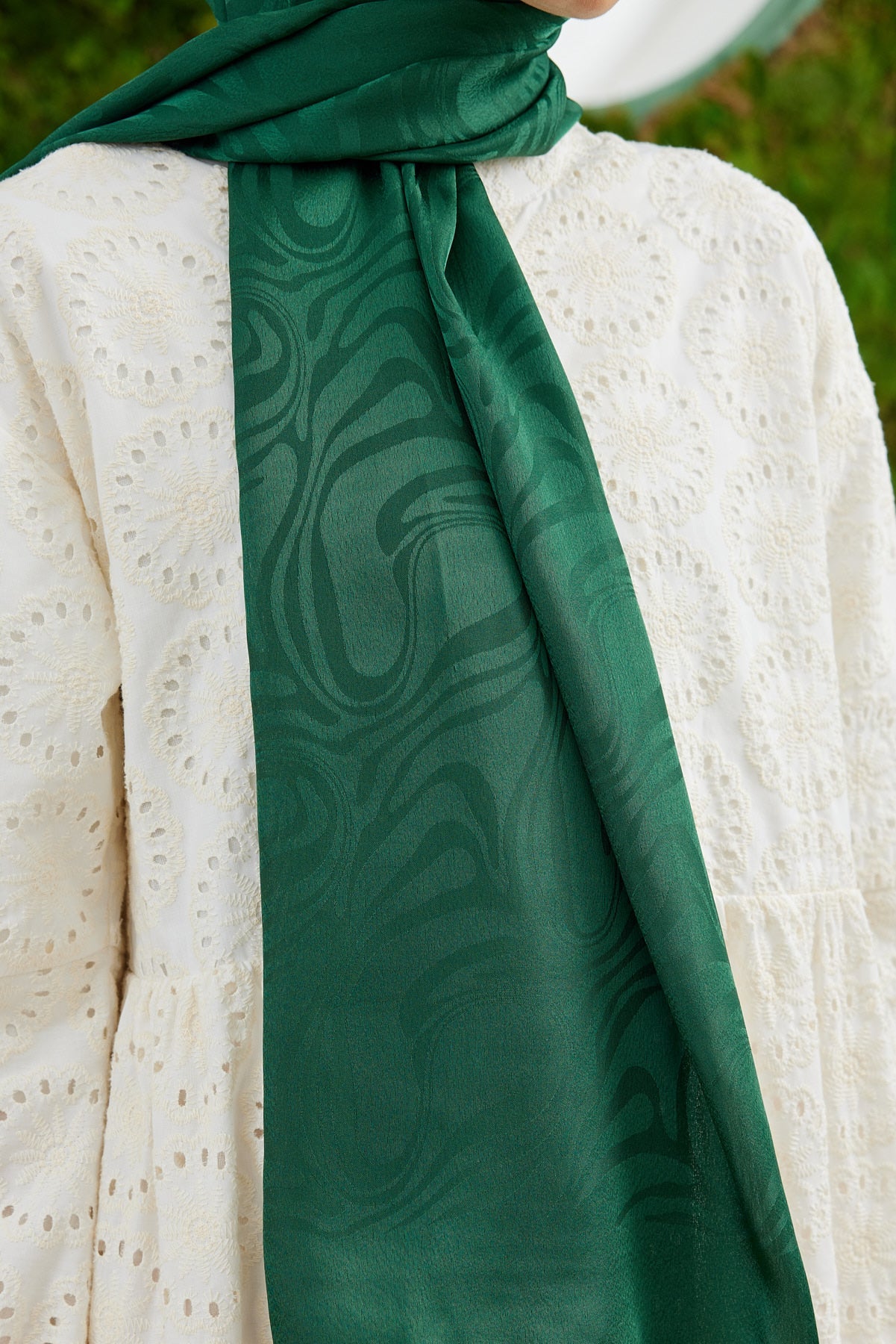 Tesettür Giyim - Jakar Janjan Dalga Desen Şal - Zümrüt - Emproyal