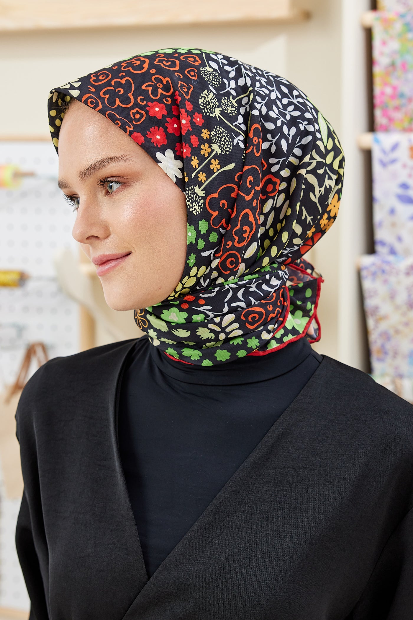 Tesettür Giyim - Pro Line Lina Desen Eşarp - Kırmızı - Emproyal