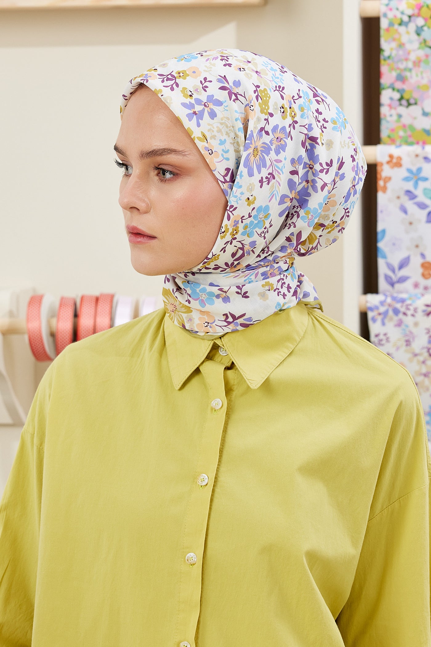 Tesettür Giyim - Pro Line Rosaline Desen Eşarp - Yağ Yeşil - Lila - Emproyal