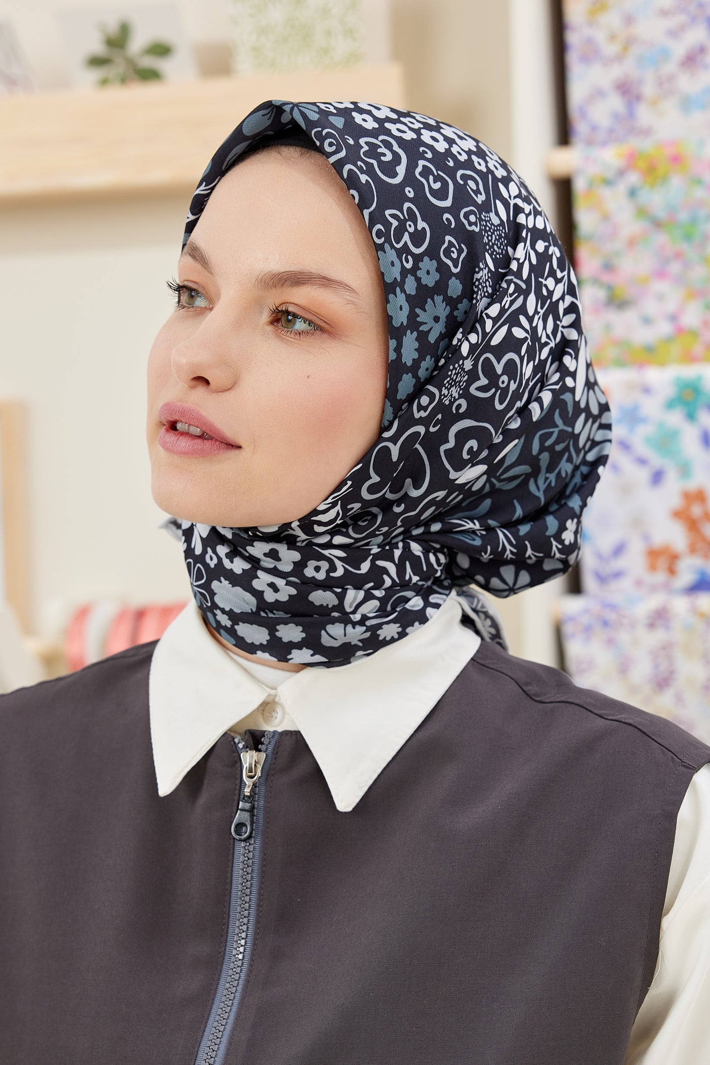 Tesettür Giyim - Pro Line Lina Desen Eşarp - Siyah - Beyaz - Emproyal