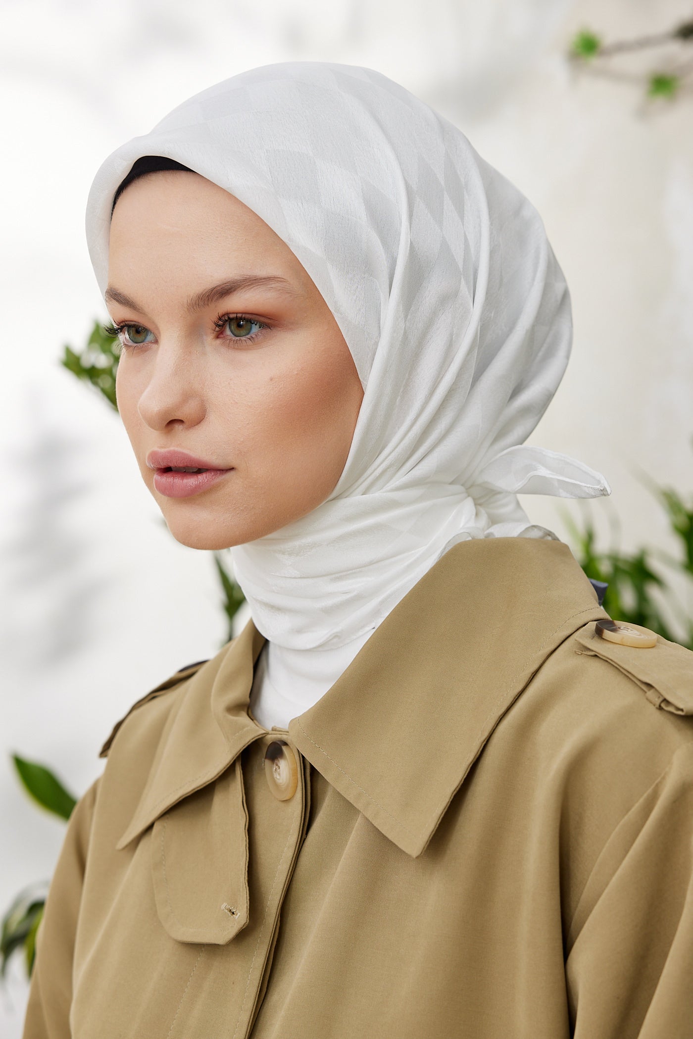 Tesettür Giyim - Jakar Janjan Dama Desen Eşarp - Beyaz - Emproyal