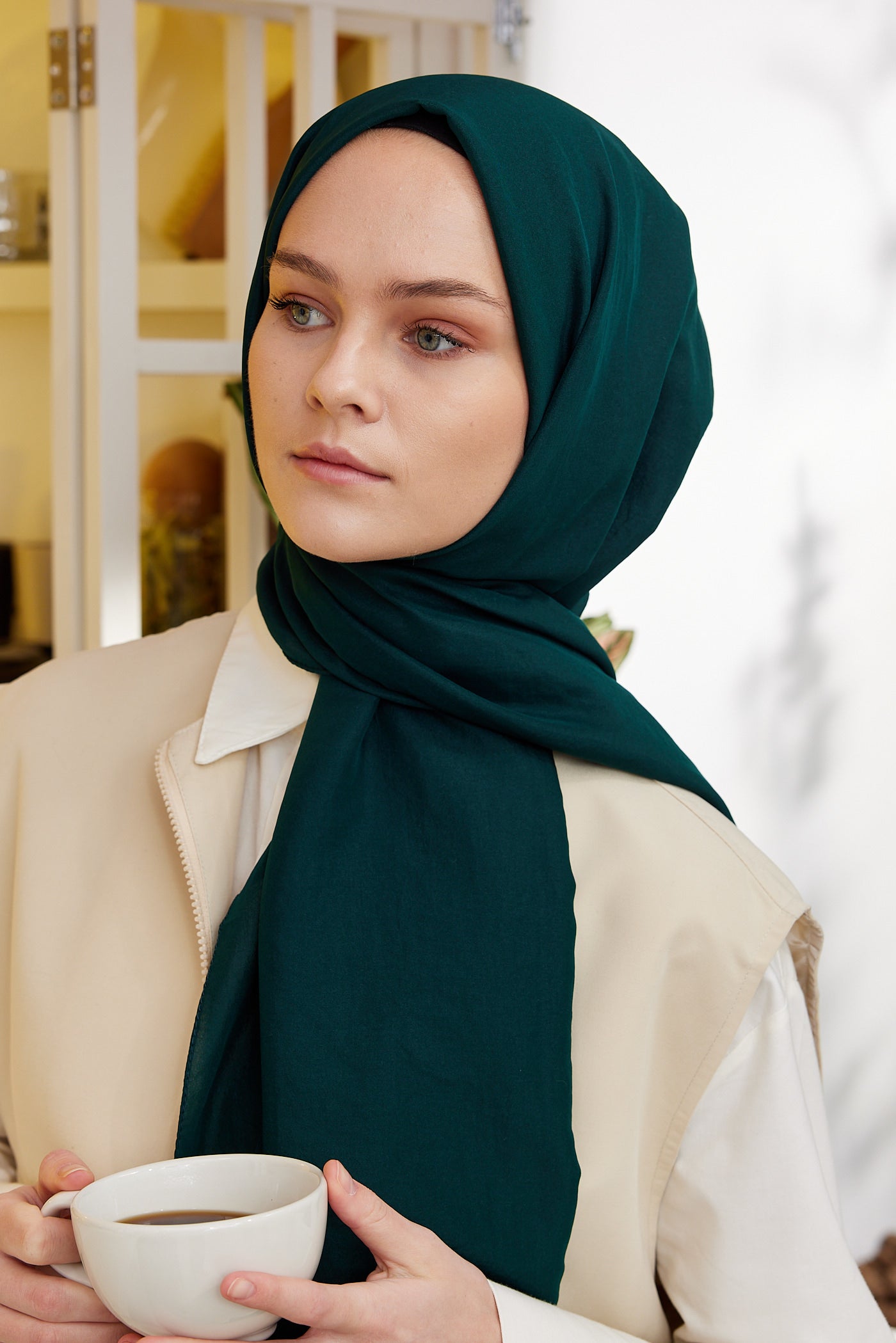 Tesettür Giyim - Elisa Vual Şal - Zümrüt - Emproyal