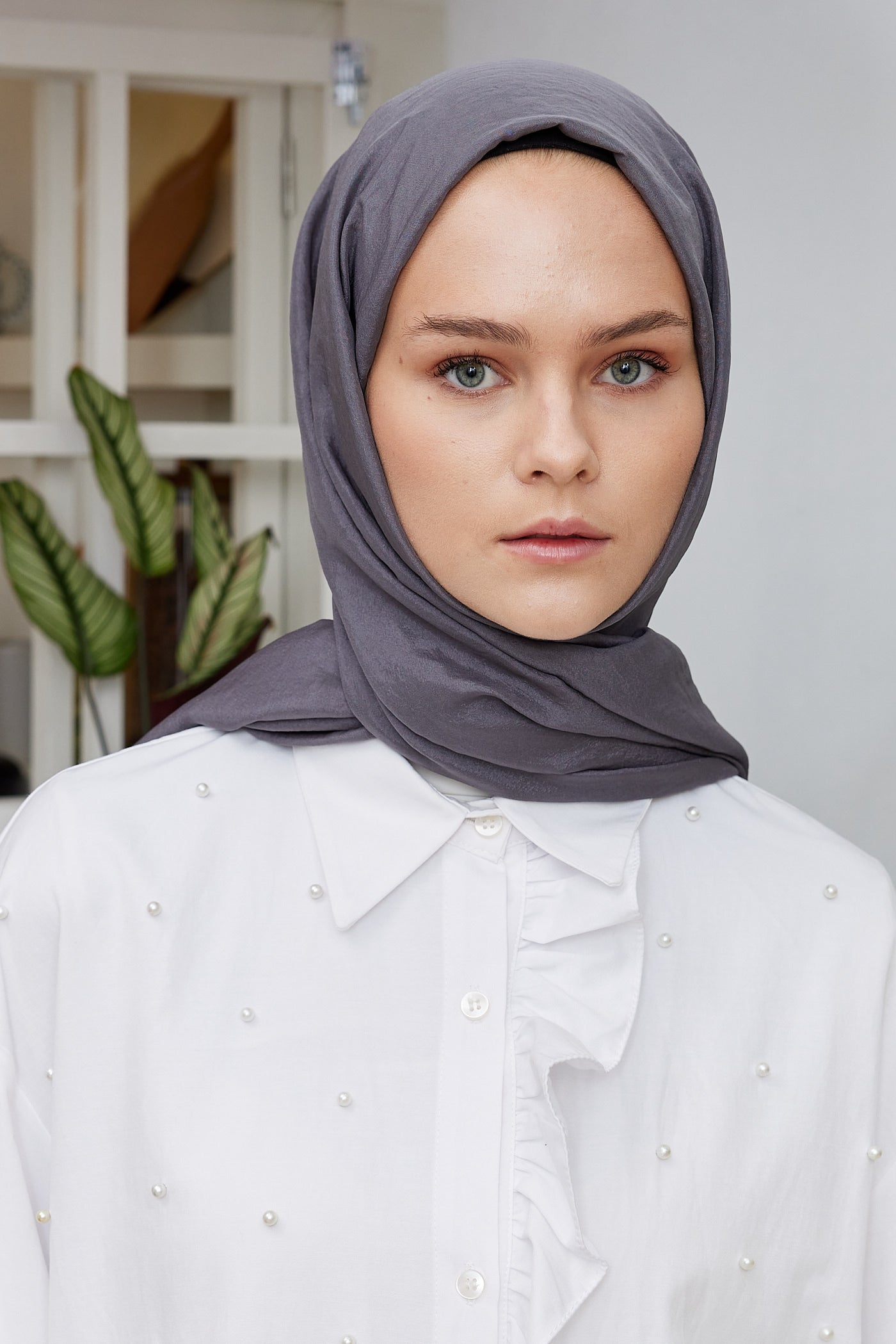 Tesettür Giyim - Elisa Vual Şal - Füme - Emproyal