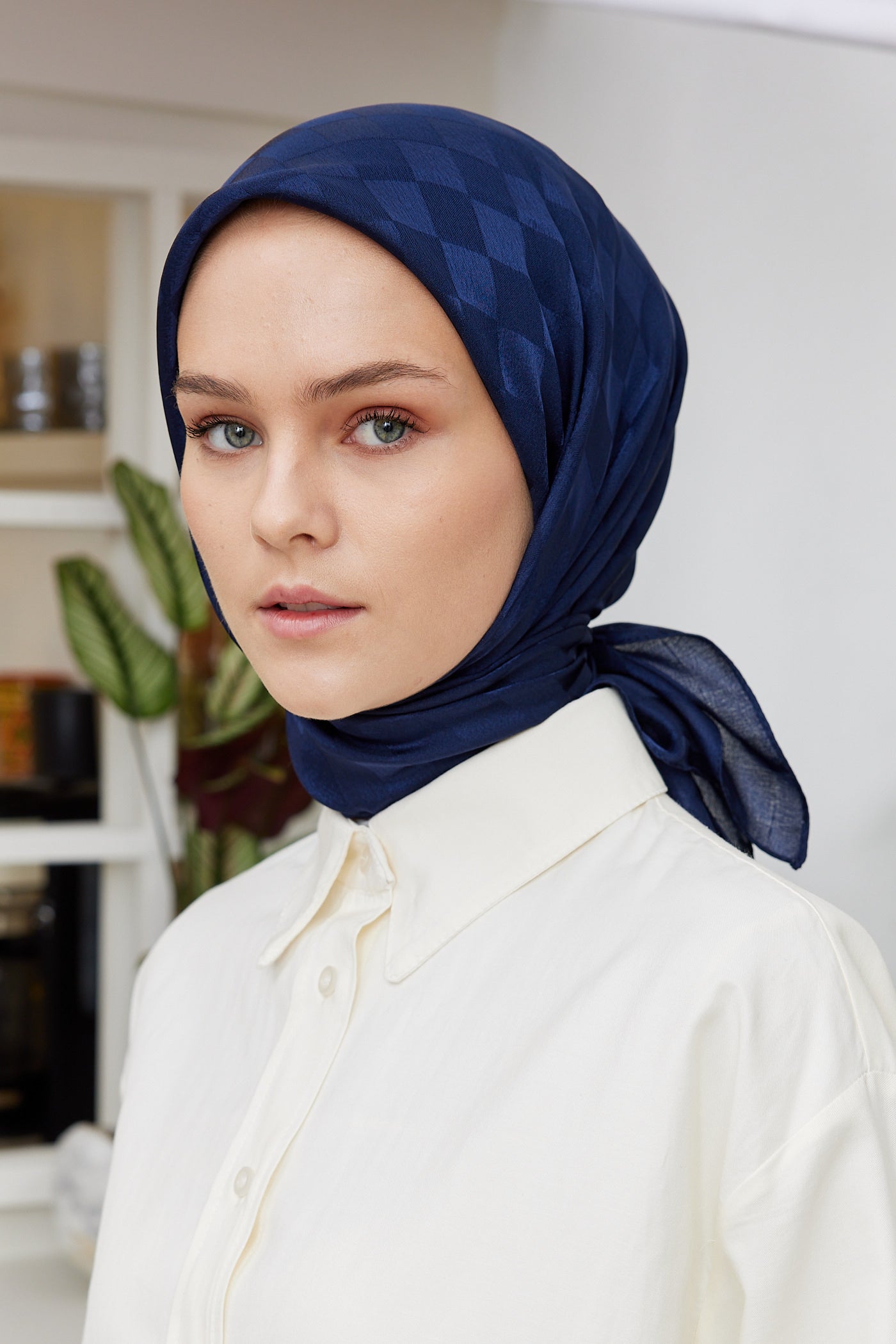 Tesettür Giyim - Jakar Janjan Dama Desen Eşarp - Gece Mavisi - Emproyal