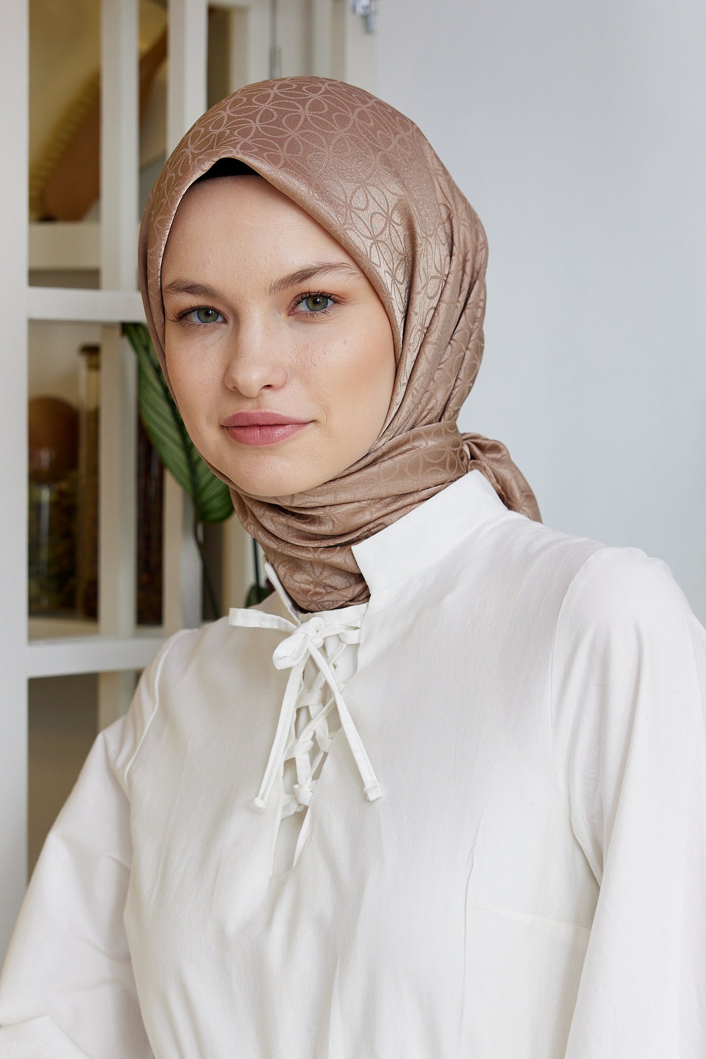 Tesettür Giyim - Jakar Janjan Elips Desen Eşarp - Sütlü Kahve - Emproyal