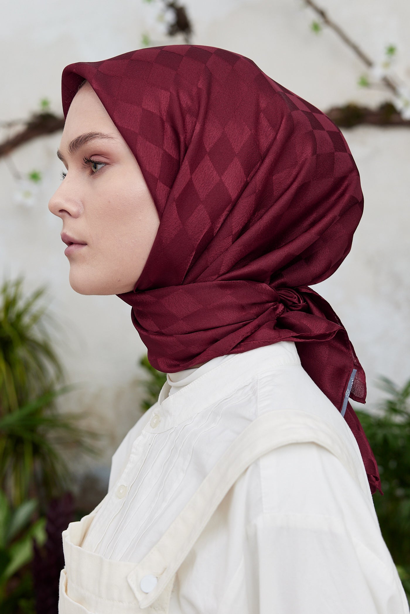 Tesettür Giyim - Jakar Janjan Dama Desen Eşarp - Bordo - Emproyal