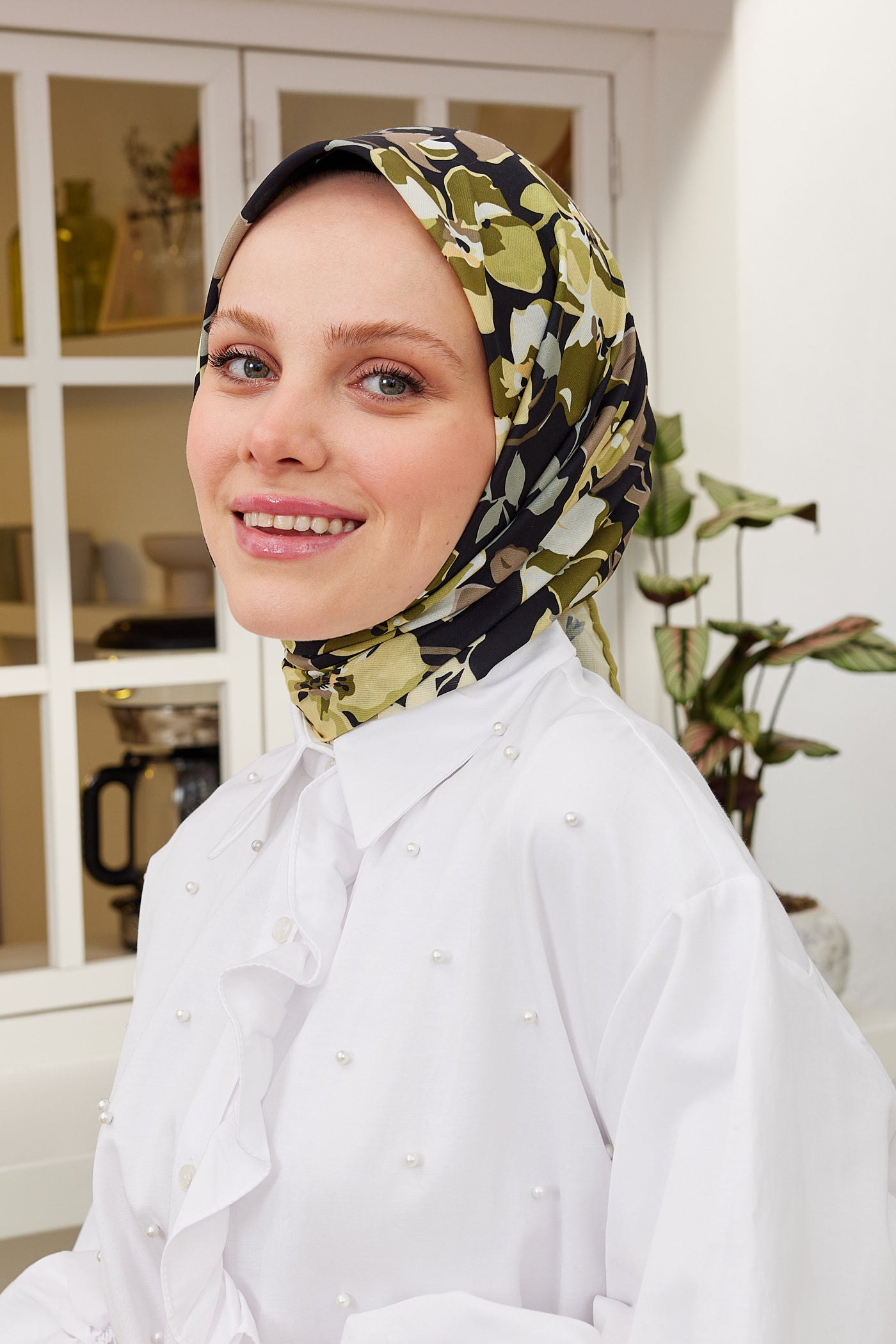 Tesettür Giyim - Pro Line Grace Desen Eşarp - Yağ Yeşili - Haki - Emproyal