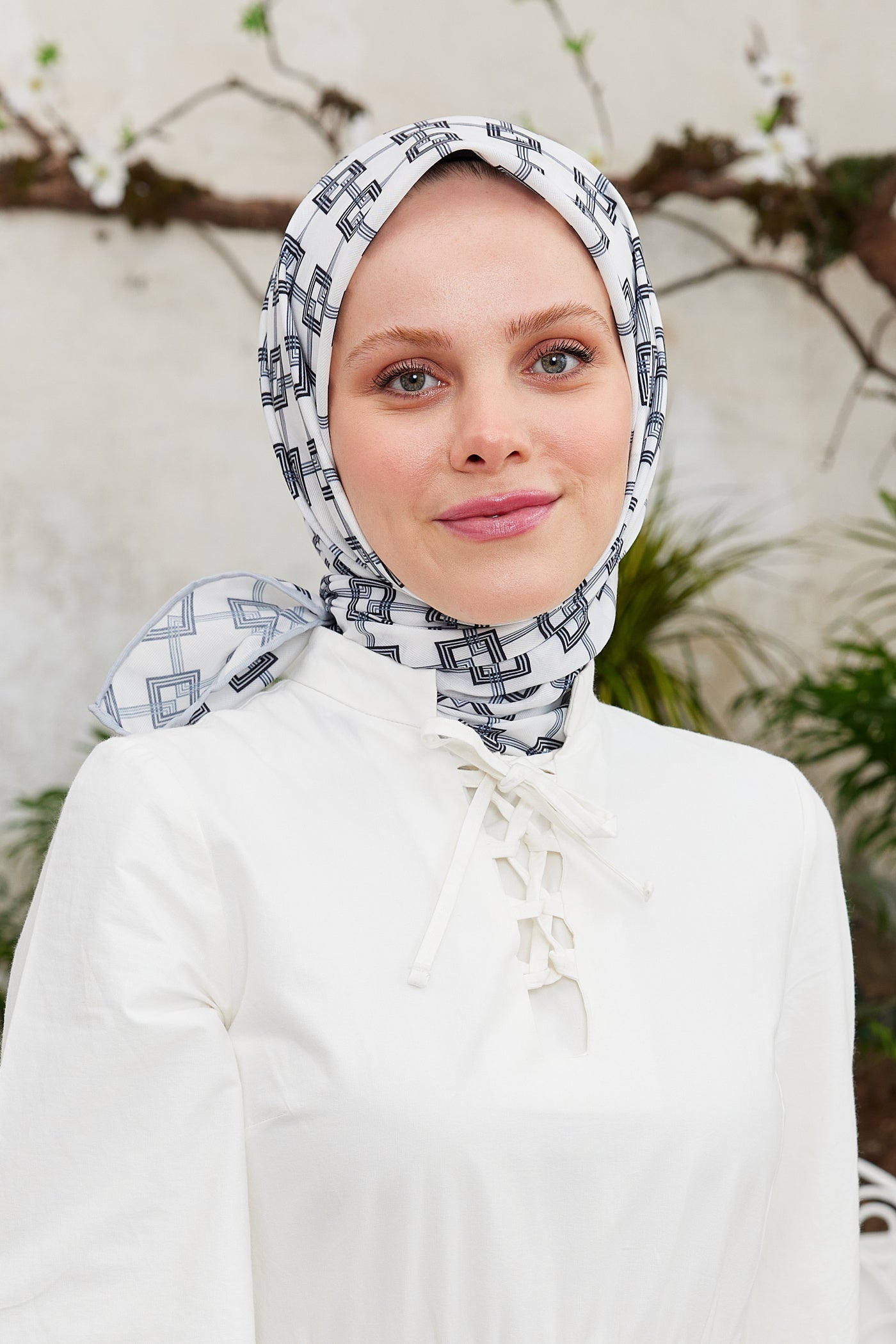 Tesettür Giyim - Pro Line Clara Desen Eşarp - Gri - Beyaz - Emproyal