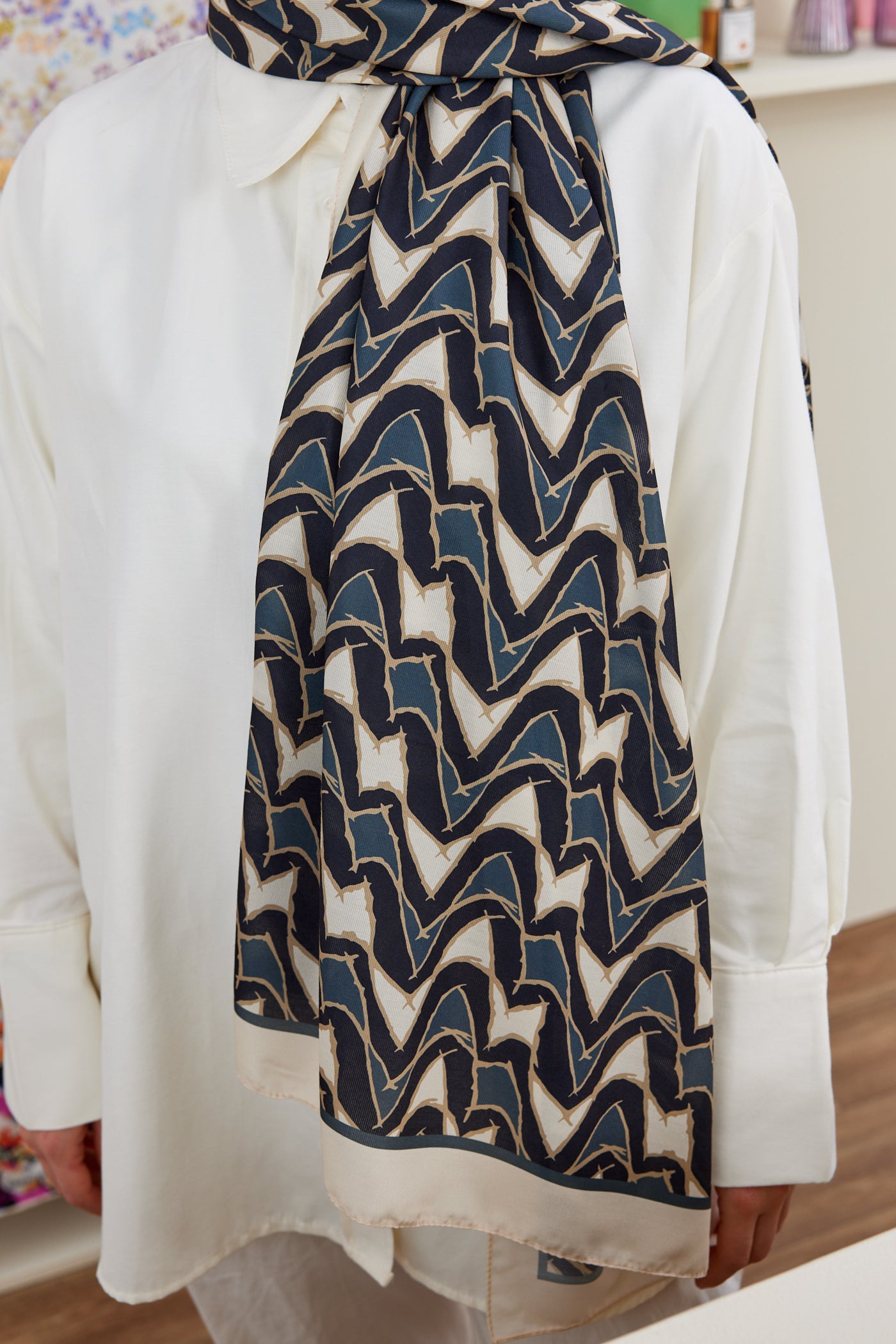 Tesettür Giyim - Pro Line Vera Desen Şal - Bej - Antrasit - Emproyal