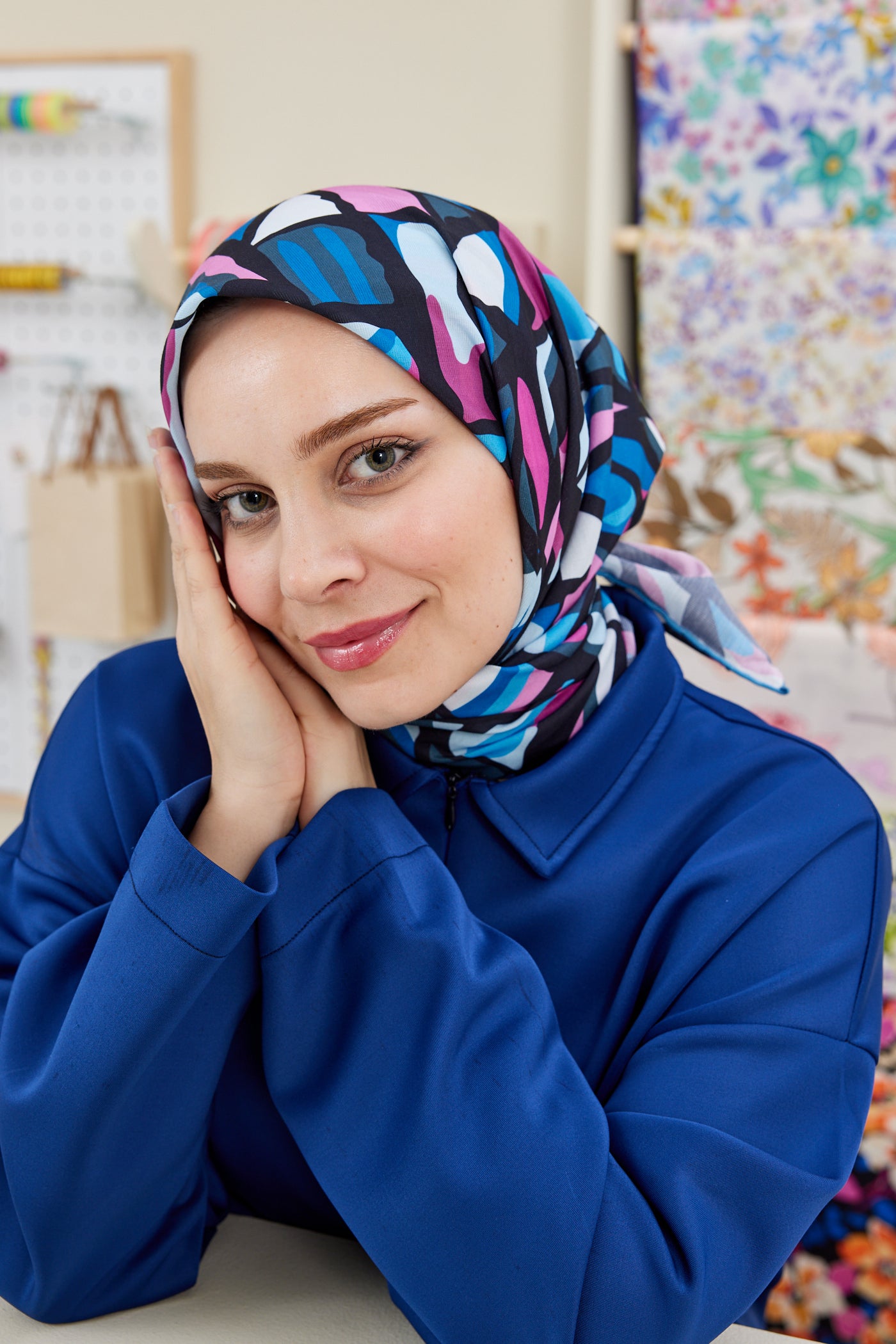 Tesettür Giyim - Pro Line Chloe Desen Eşarp - İndigo - Fuşya - Emproyal
