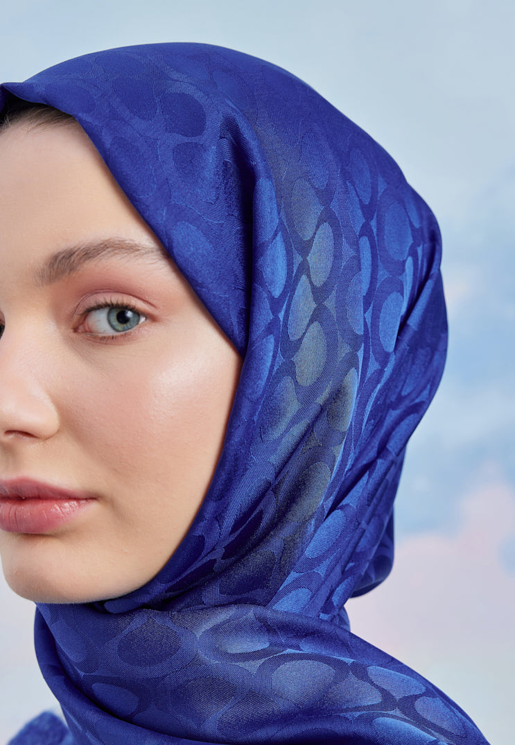 Tesettür Giyim - Jakar Janjan Bloom Desen Şal - Saks Mavisi - Emproyal