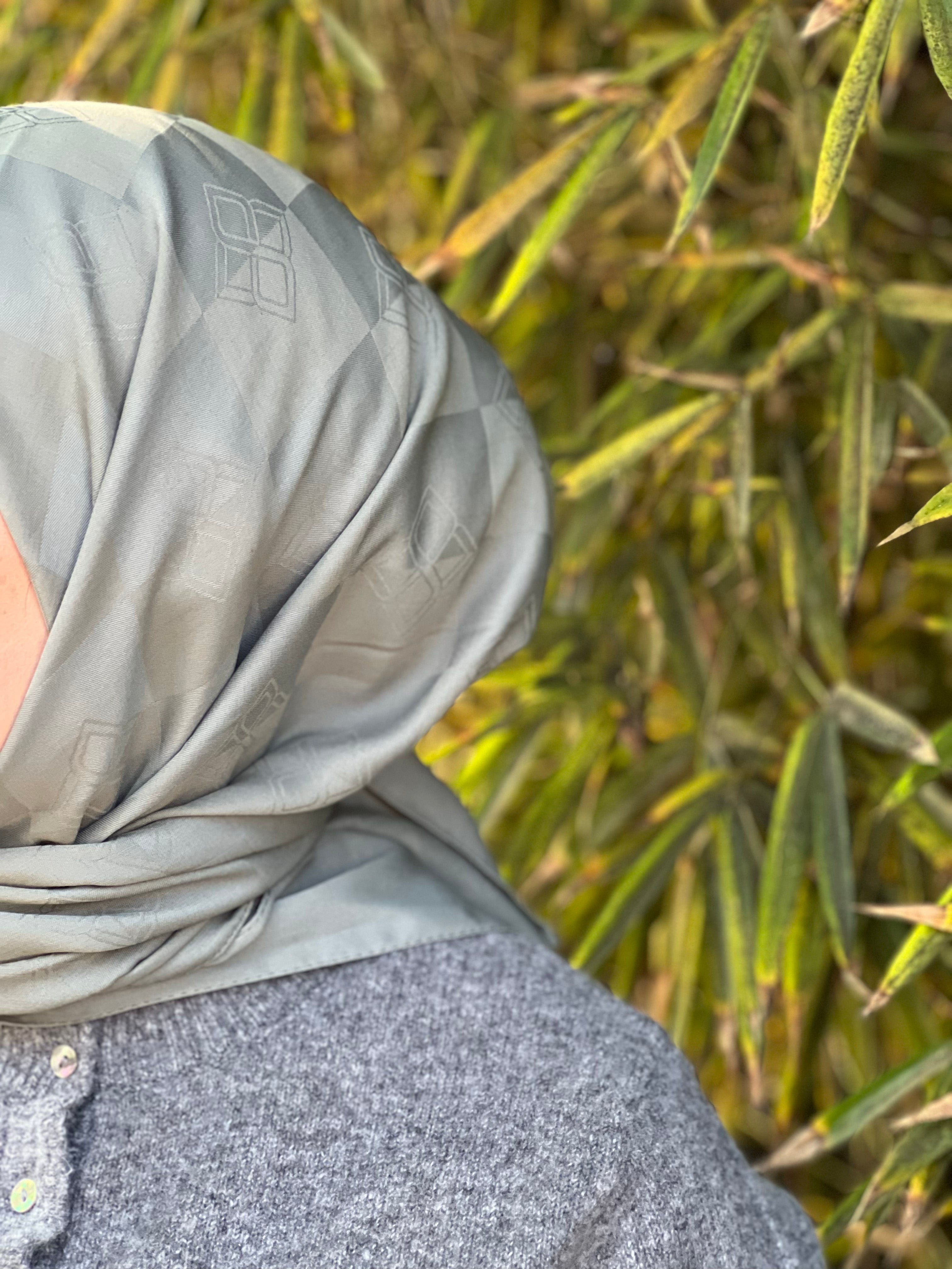 Pamuk Viskon Dama Desen Eşarp - Gri - Emproyal